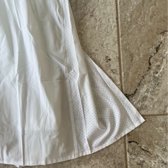 Spanx White Get Moving Skort, size 3X - Picture 7 of 10